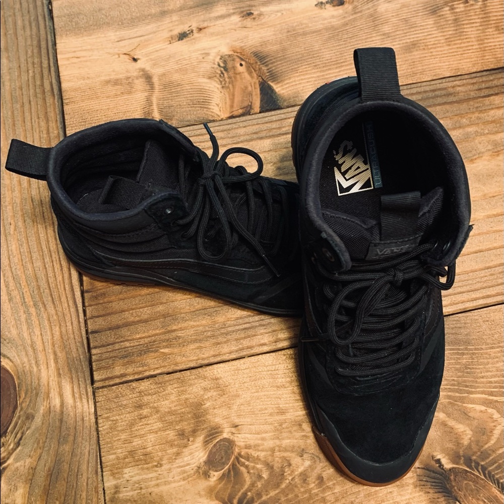 Vans Ultrarange Hi DL MTE shoe